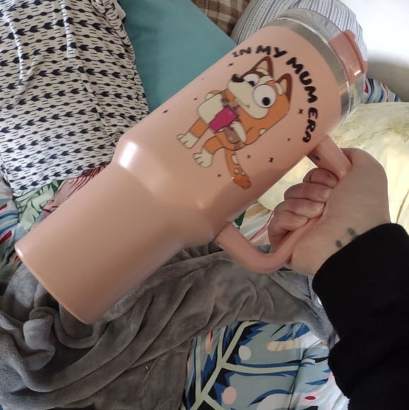 In my mum era bluey 40 oz tumbler - Picture 3 of 10
